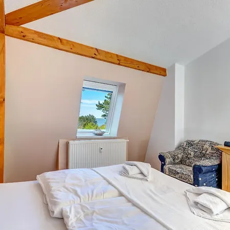 Haus Berlin Krabbengalerie *